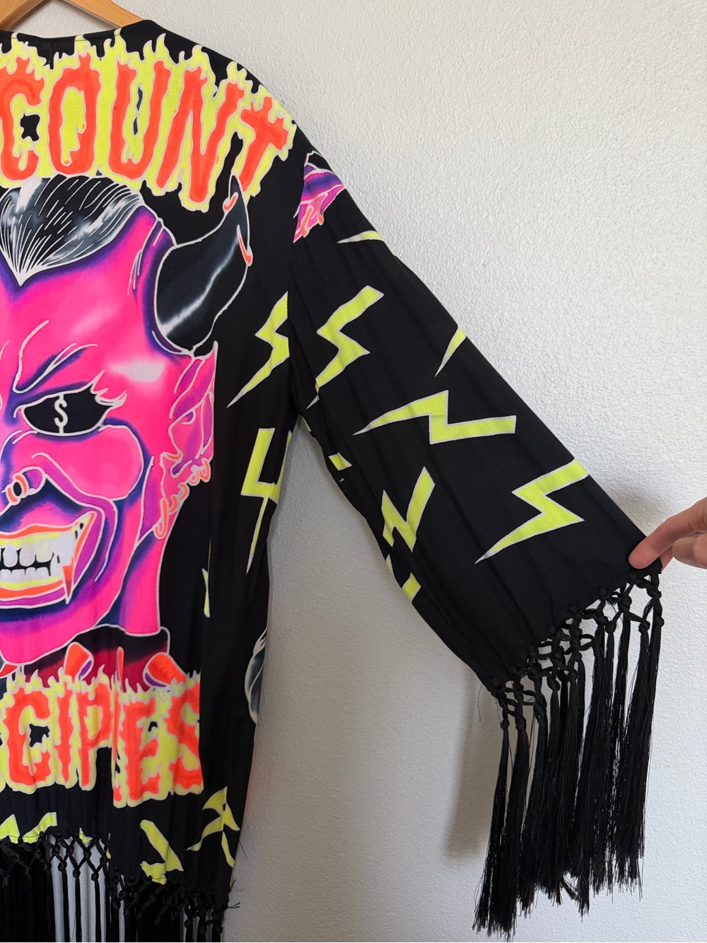 Di$count Universe Disciples fringed duster/kimono - One Size - Picture 7 of 7
